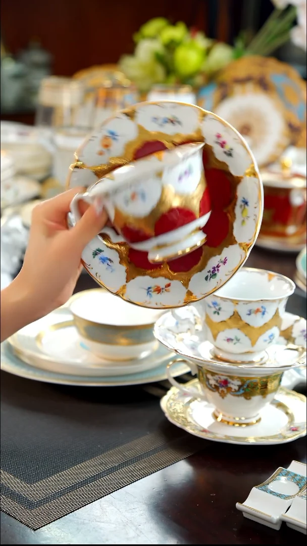 瓷片咖啡杯碟  1套