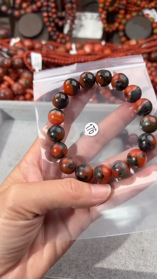 南红玛瑙手串未镶嵌12+