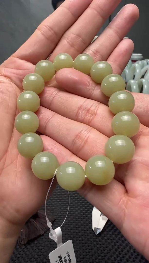 未镶嵌手串和田玉若羌料手串卡14