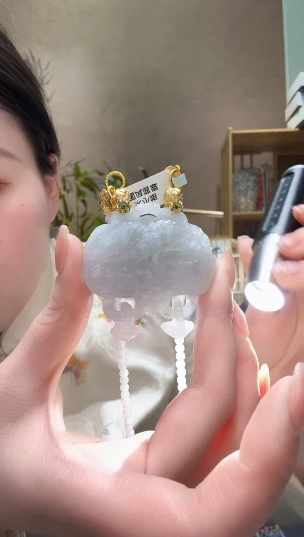 【闪购商品】翡翠颈饰未镶嵌吊坠