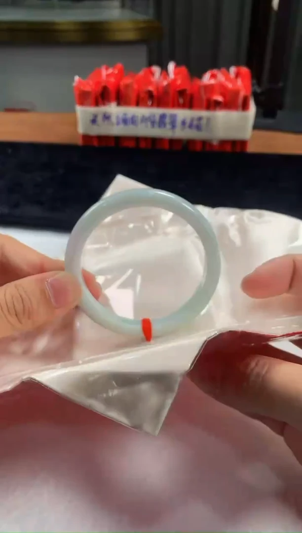 未镶嵌定制翡翠5079毛货不退不换 58-59圈