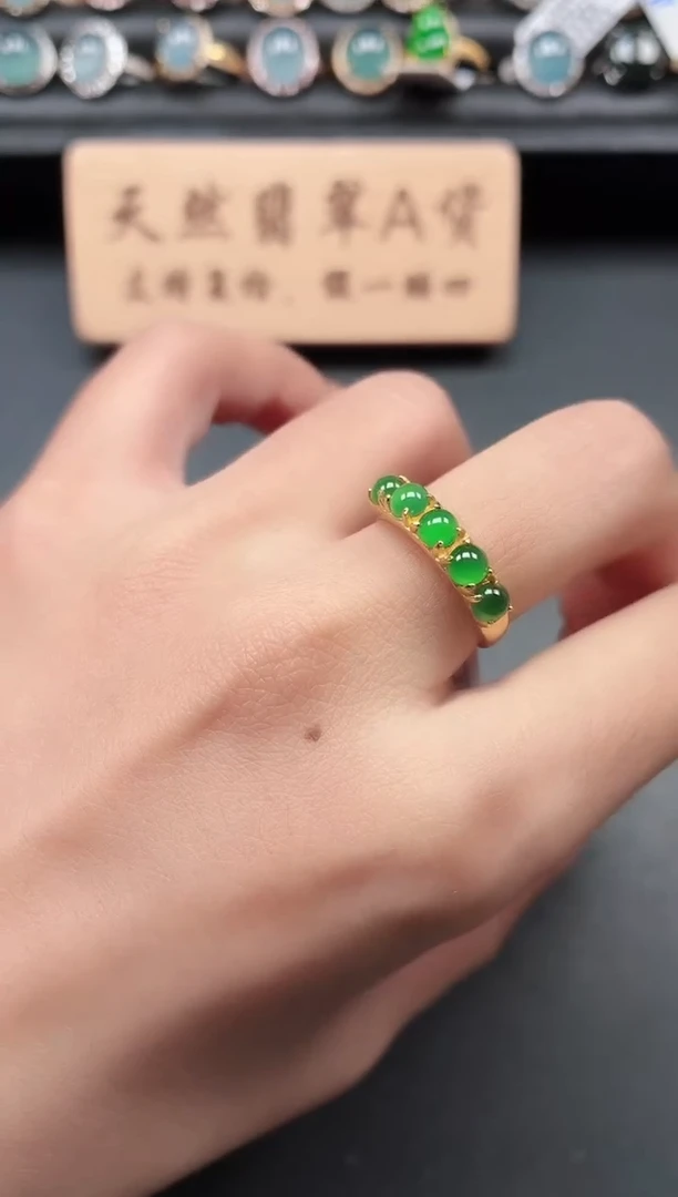 银S925镶嵌戒指翡翠1