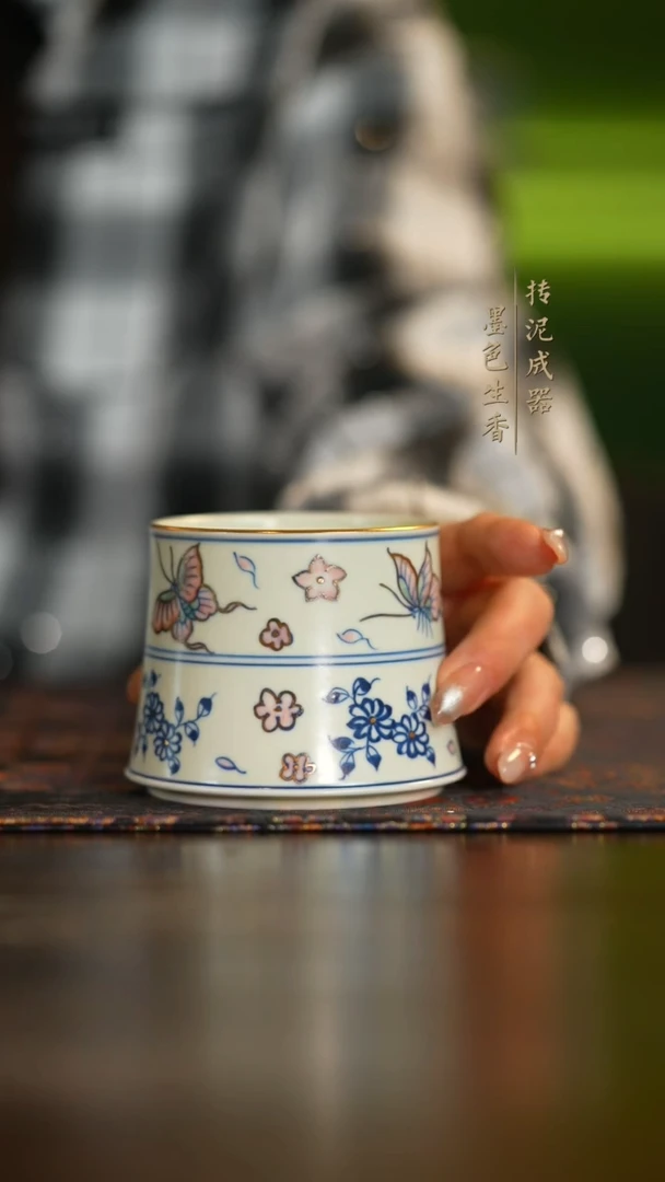 瓷片       雨溪
