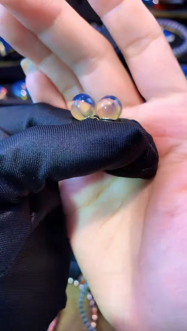 【闪购商品】琥珀珠宝奇石银S925镀金镶嵌8MM高蓝耳钉