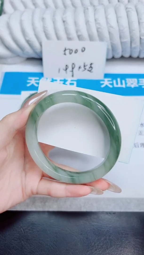 未镶嵌手镯石英质玉90/64