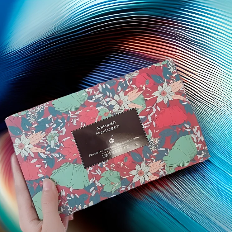 斐伊樱花香氛保湿护手霜