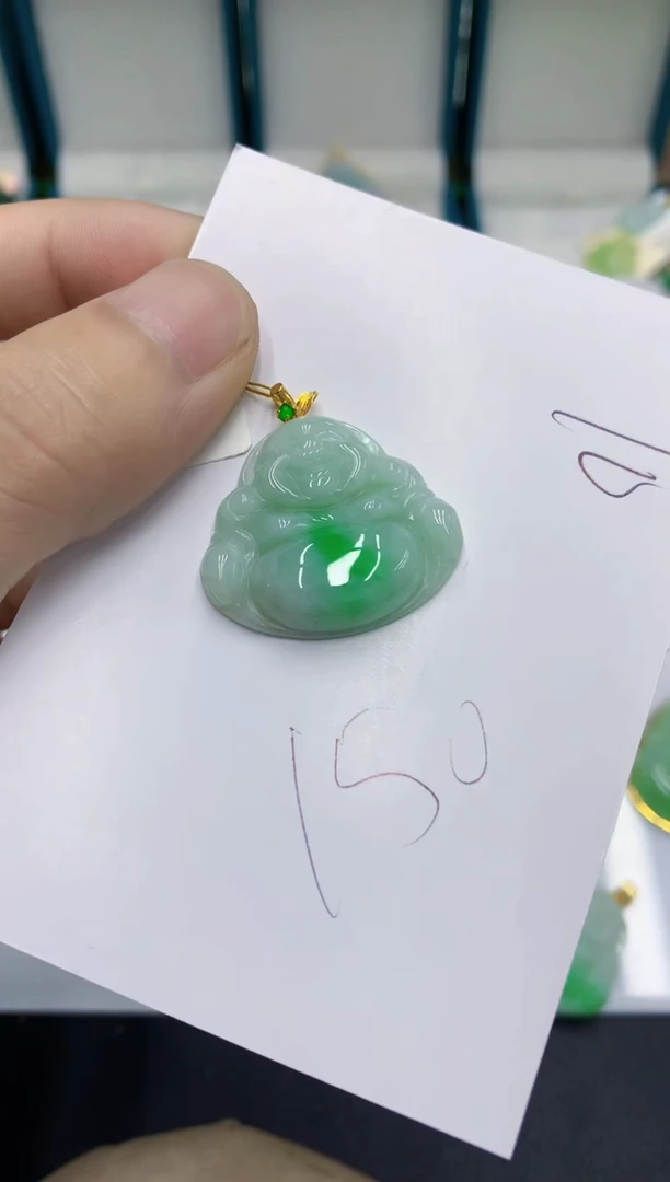 颈饰18K金镶嵌翡翠翡翠