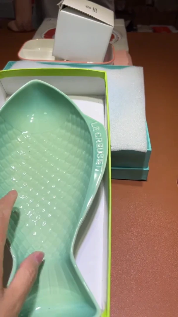 瓷片碗碟好物一件不留@@1