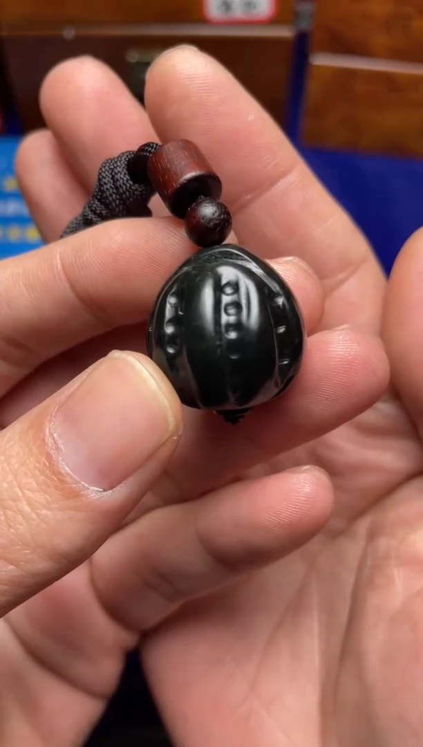 未镶嵌和田玉挂件❤****s和田玉