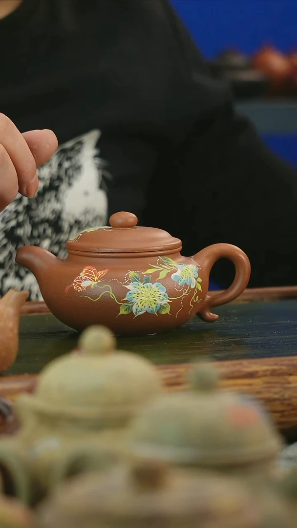 茶壶紫砂金降坡泥绘仿古