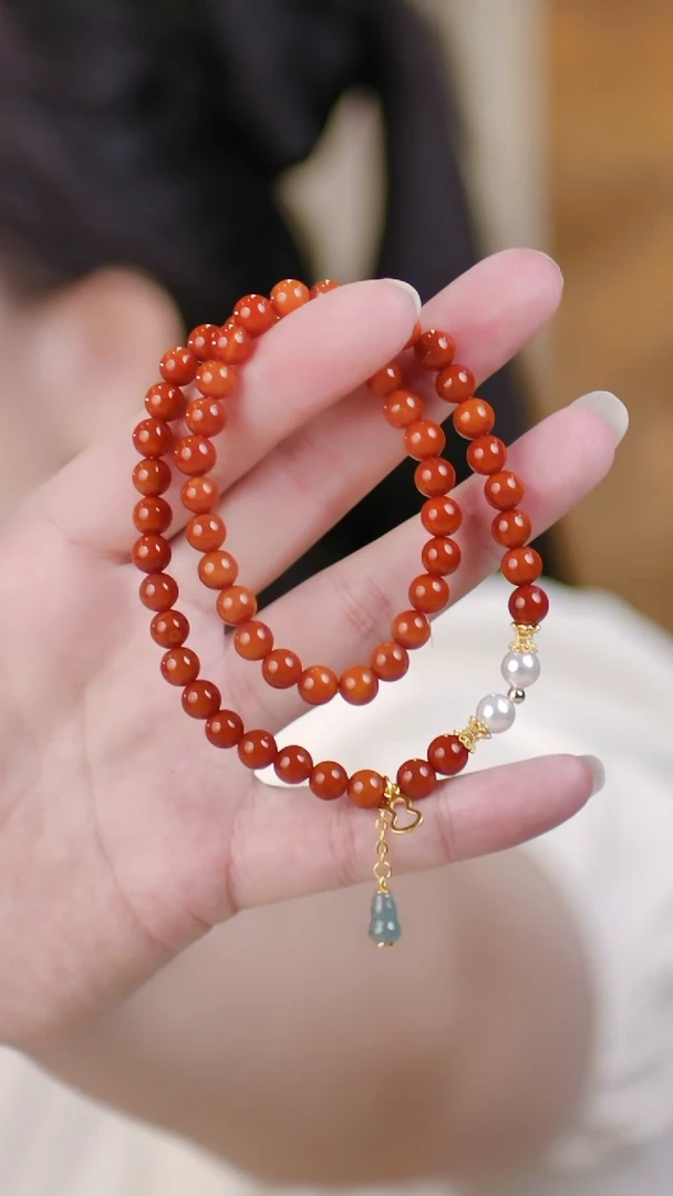 手链未镶嵌南红玛瑙（两圈南红0.6+翡翠葫芦）