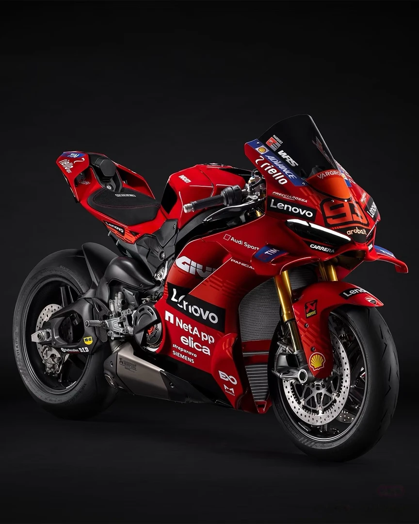 平台活动补贴摩托车机车装备（双旦）