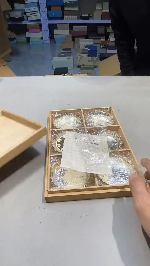 手工艺品琉璃疯**士城城工艺品店