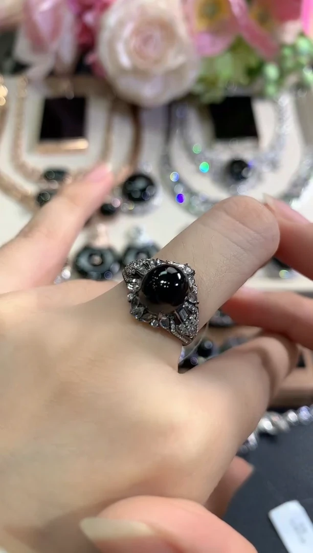 18K金镶嵌戒指翡翠d86 多样性一件发