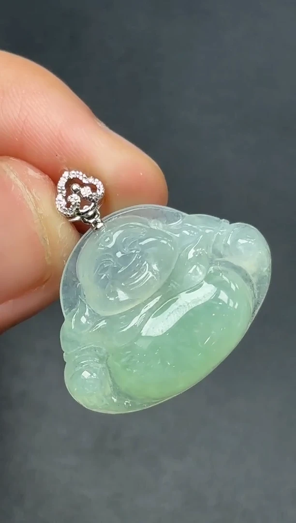 18K金镶嵌挂件翡翠佛公