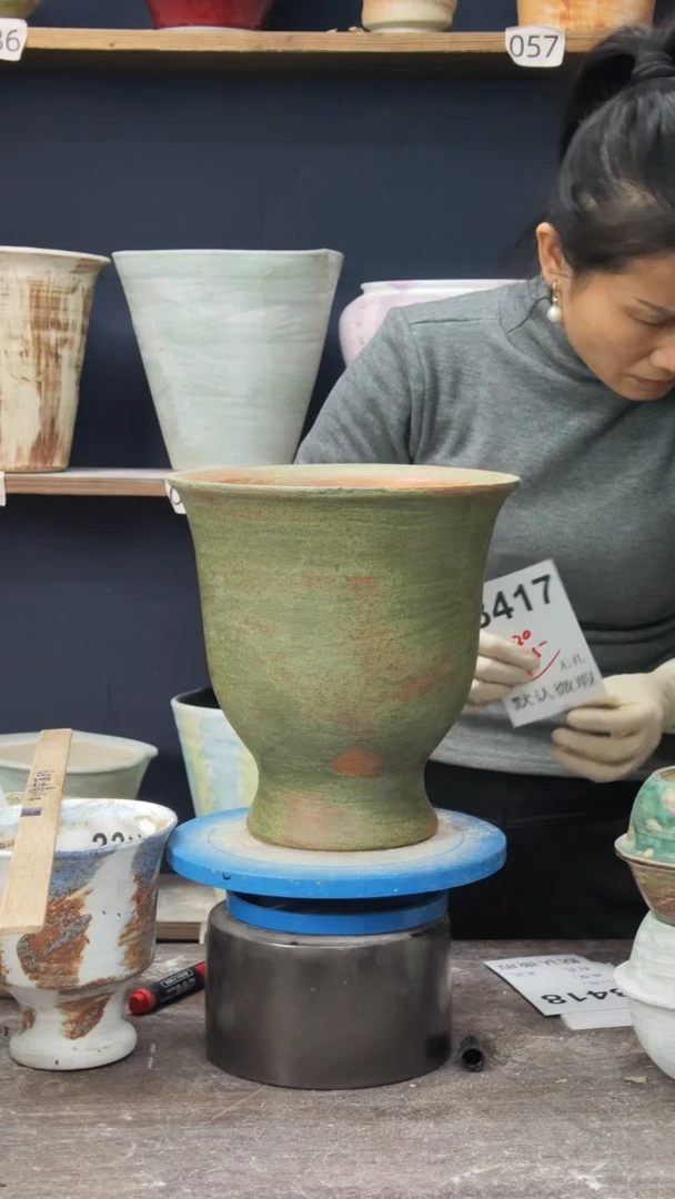 岁****顶景德镇花盆默认微瑕3417