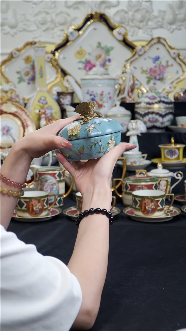骨瓷婷婷中古瓷器如图所示90