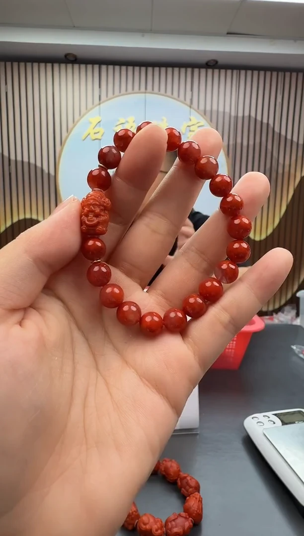 未镶嵌手串南红玛瑙025ZB1119产品一个