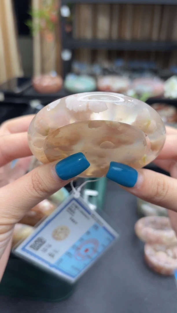 未镶嵌手镯石英质玉168(60圈赠送镯心)