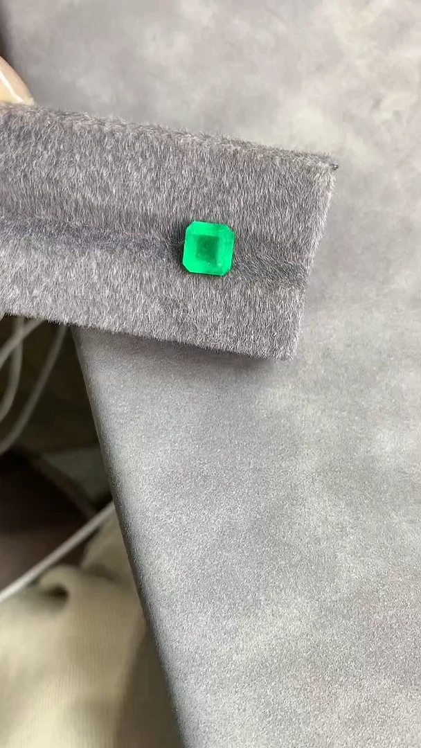 裸石祖母绿祖母绿裸石2.7ct