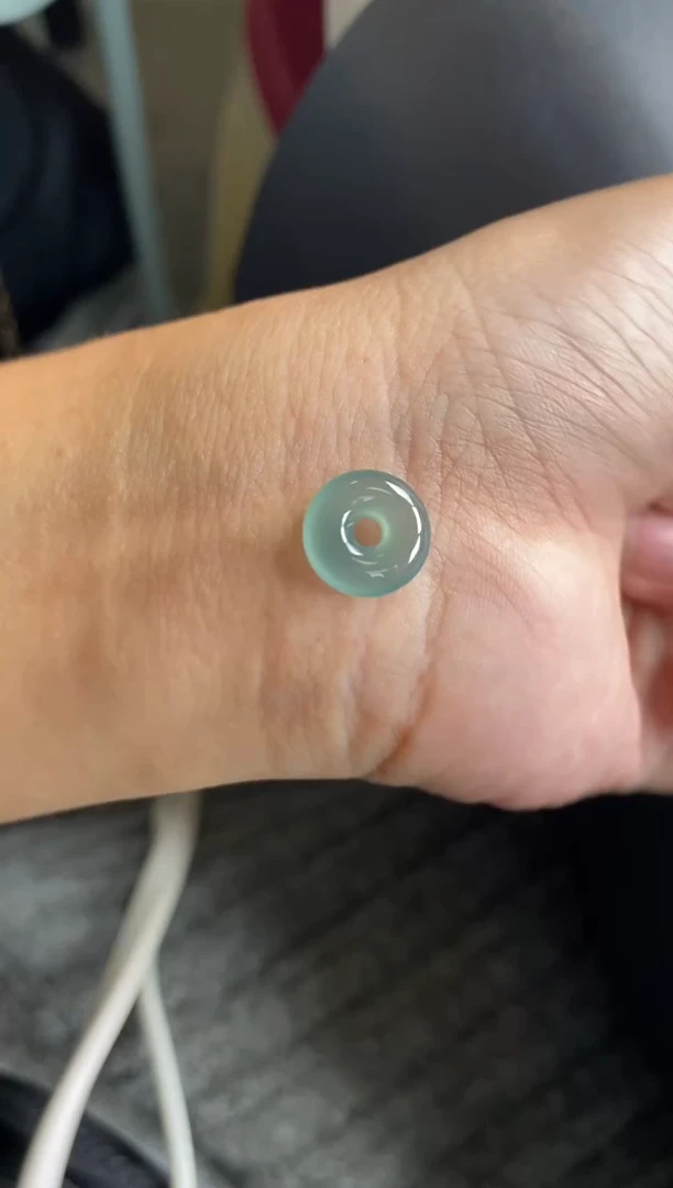 颈饰未镶嵌翡翠冰种甜甜圈