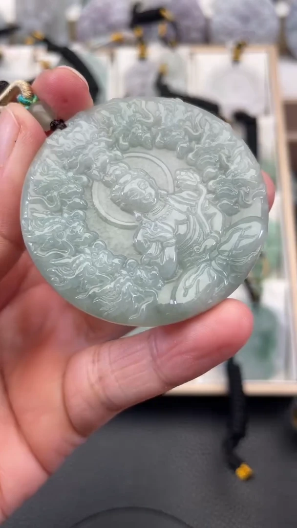 颈饰未镶嵌翡翠天然缅甸翡翠A货392