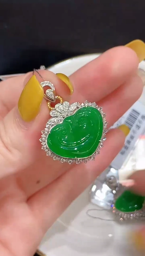 吊坠(不含链)18K金镶嵌翡翠SY多样性发其一