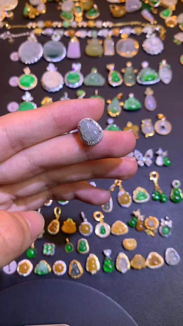 颈饰银S925镶嵌翡翠1