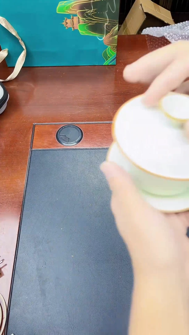 陶瓷茶具临时链接瓷盖碗