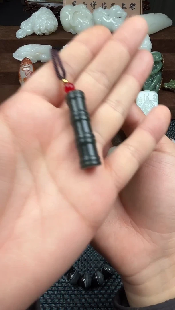 未镶嵌和田玉挂件玺玉珠宝玉器闪购