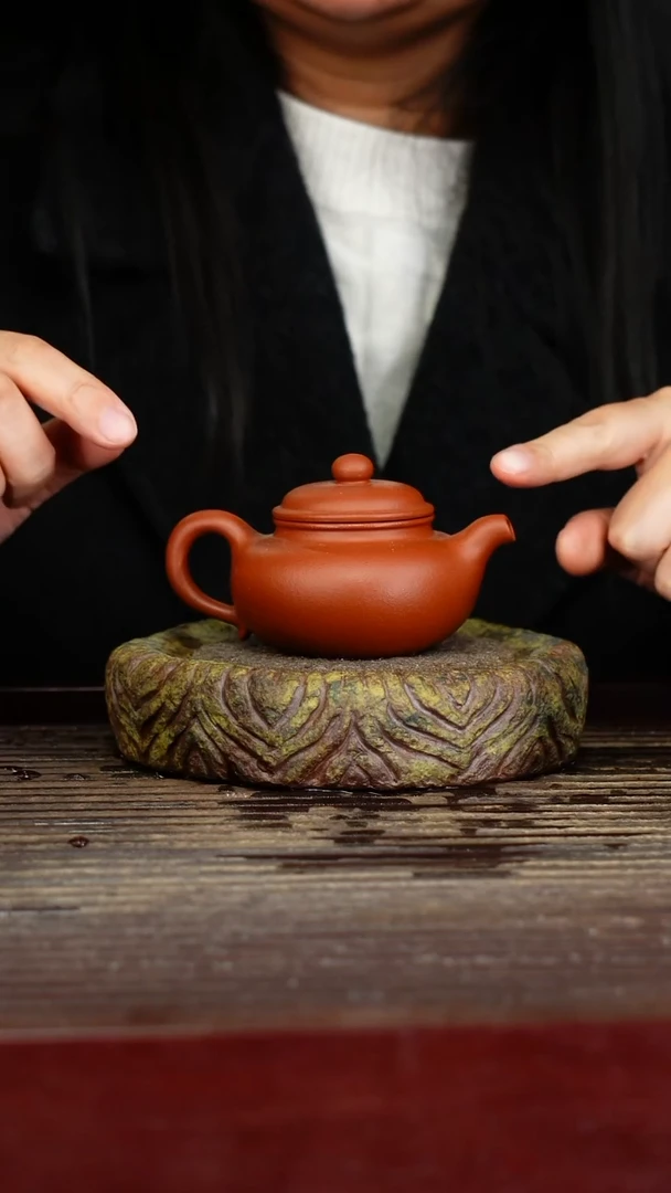 宜兴原矿紫砂壶茶壶宜兴原矿紫砂壶茶壶100C