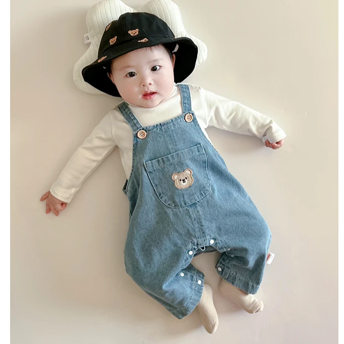 婴儿男女宝背带裤春秋款洋气超萌宝宝婴幼儿按扣帅气超软牛仔裤.