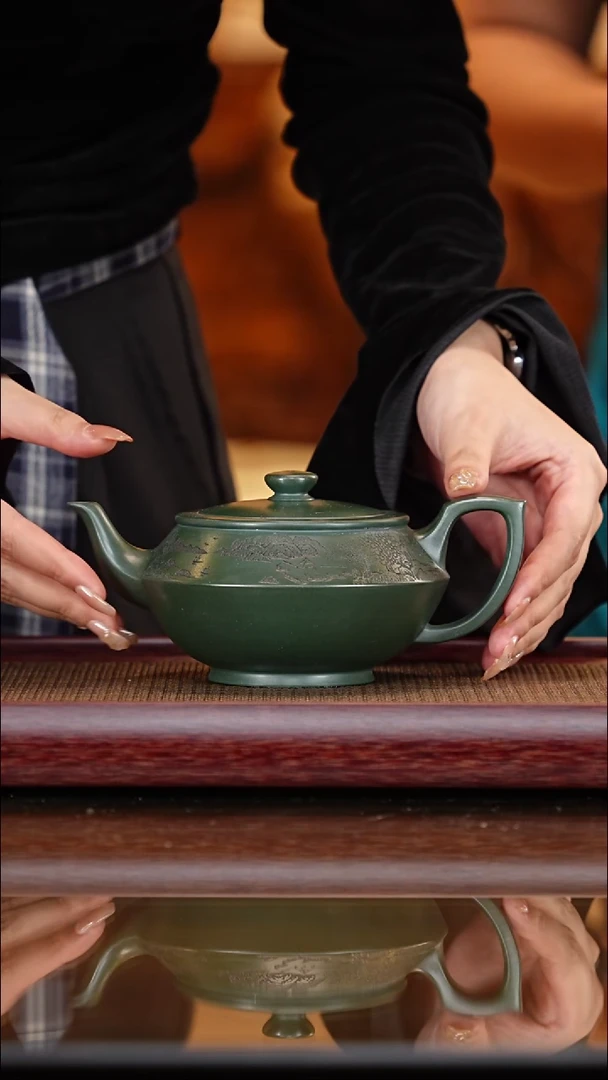 【李昌鸿】景舟汉云 景舟绿泥280c+主人杯+狮象玉鼎