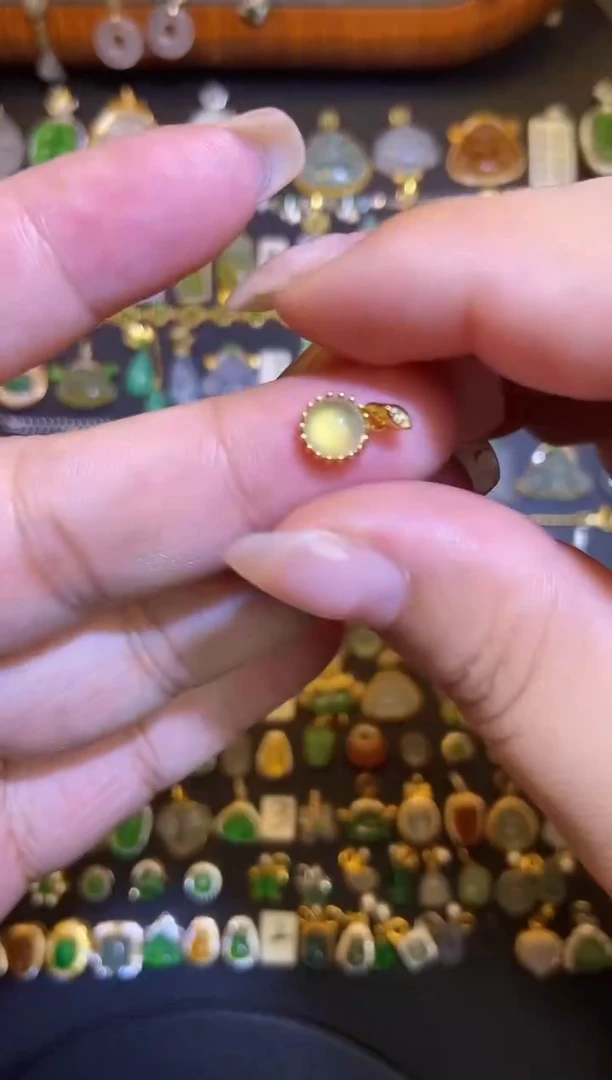 翡翠银S925镶嵌吊坠(不含链)1