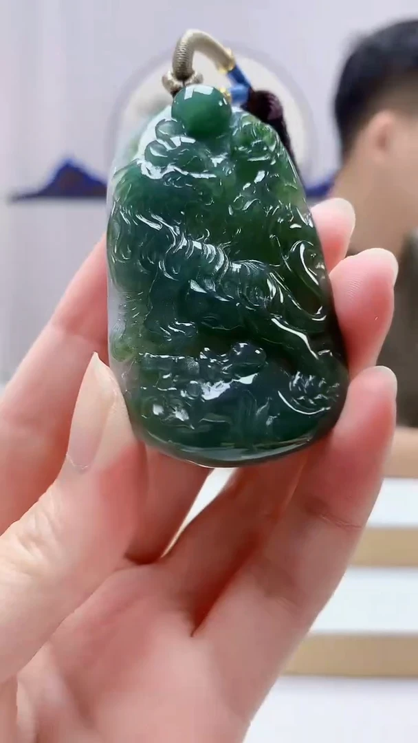 未镶嵌定制翡翠4917zm-毛货挂件虎牌34