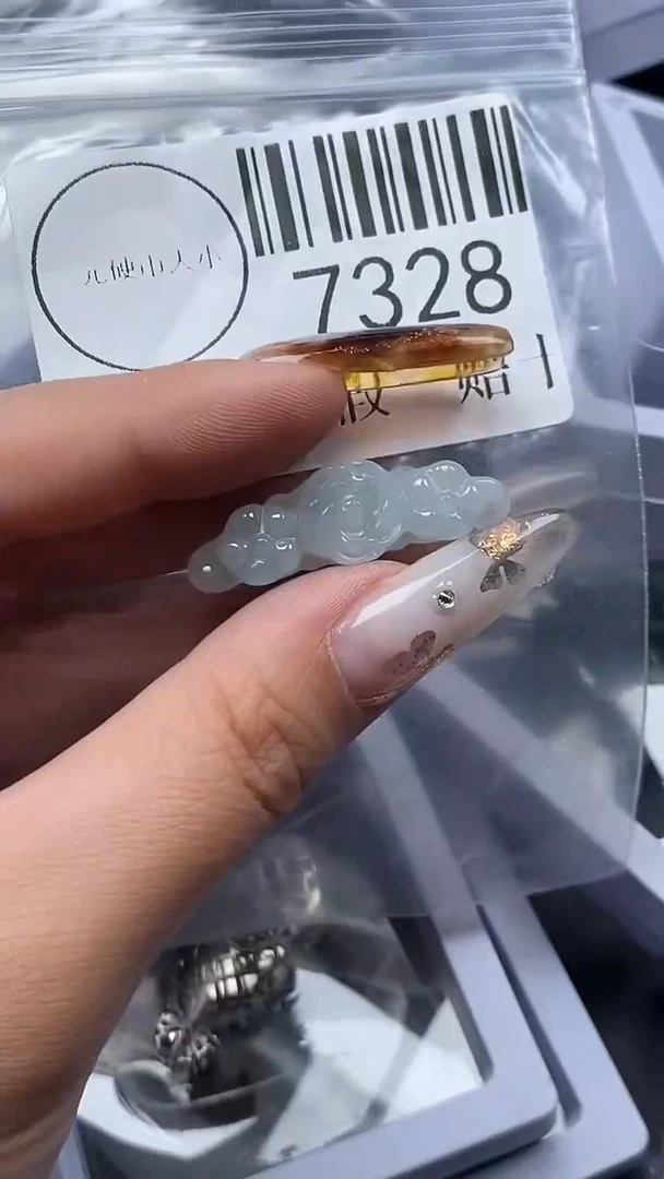 吊坠(不含链)未镶嵌翡翠7328