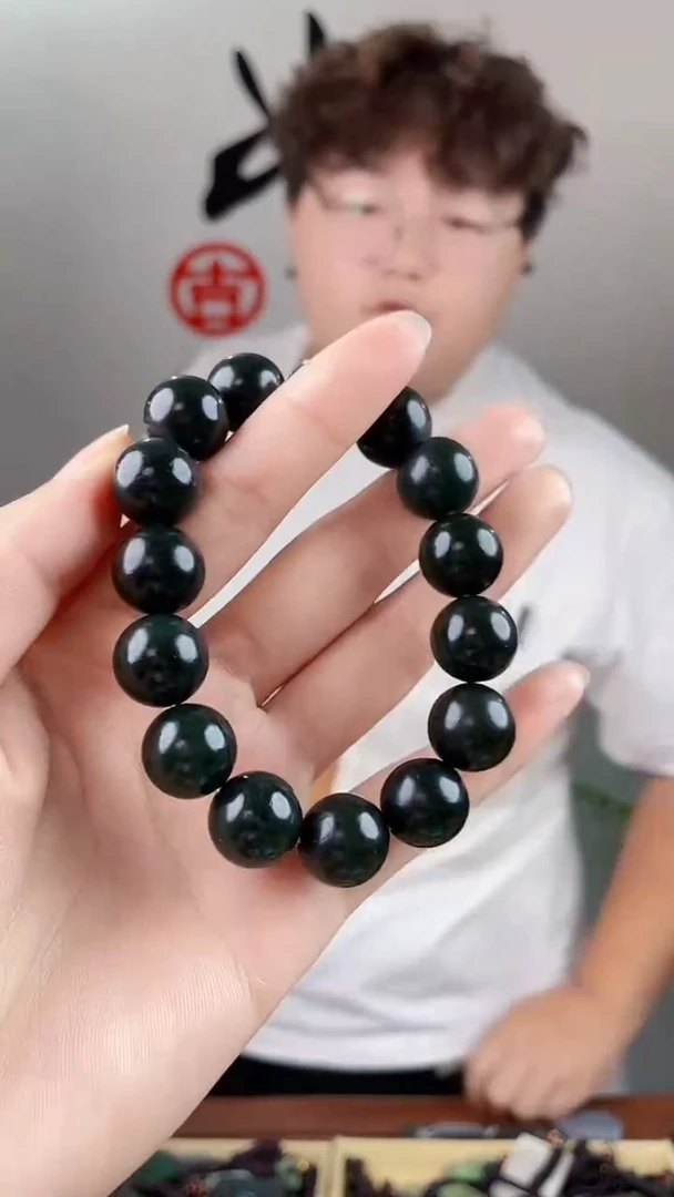 和田玉未镶嵌颈饰拍一发一，多样性发货