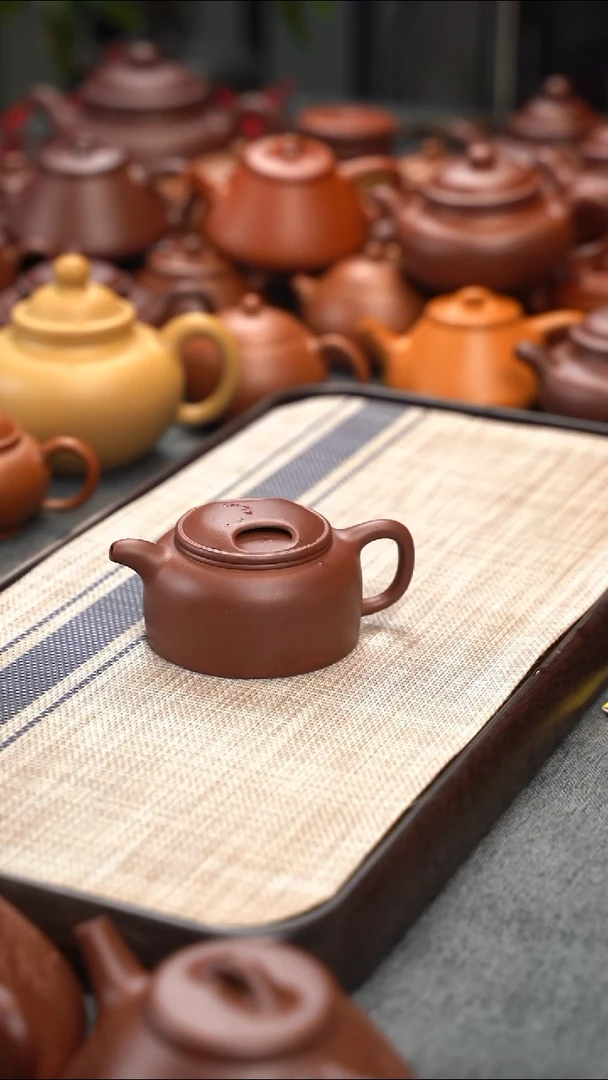 茶壶紫砂黑紫泥牛盖150cc微瑕