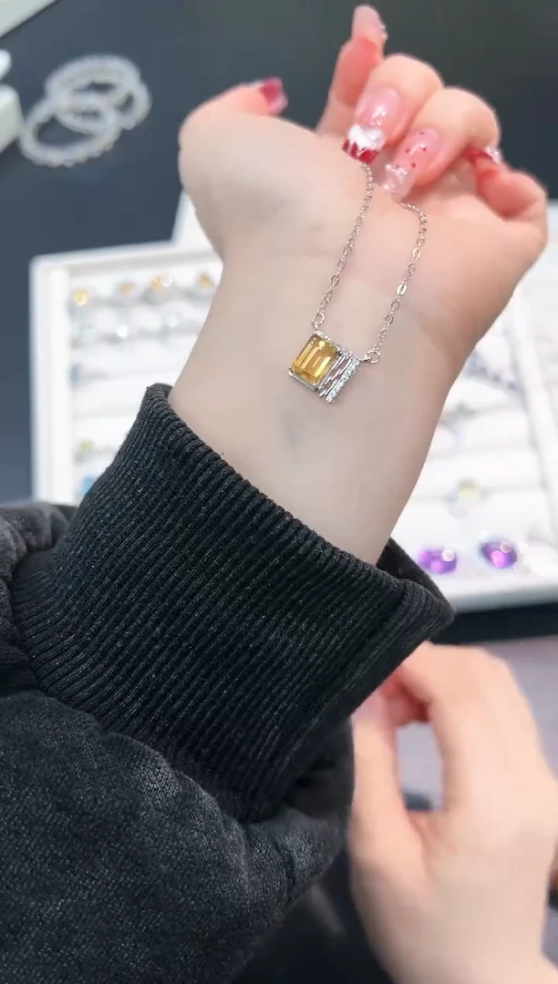 【闪购商品】黄晶套链银S925镶嵌91d多样性发其一/1套