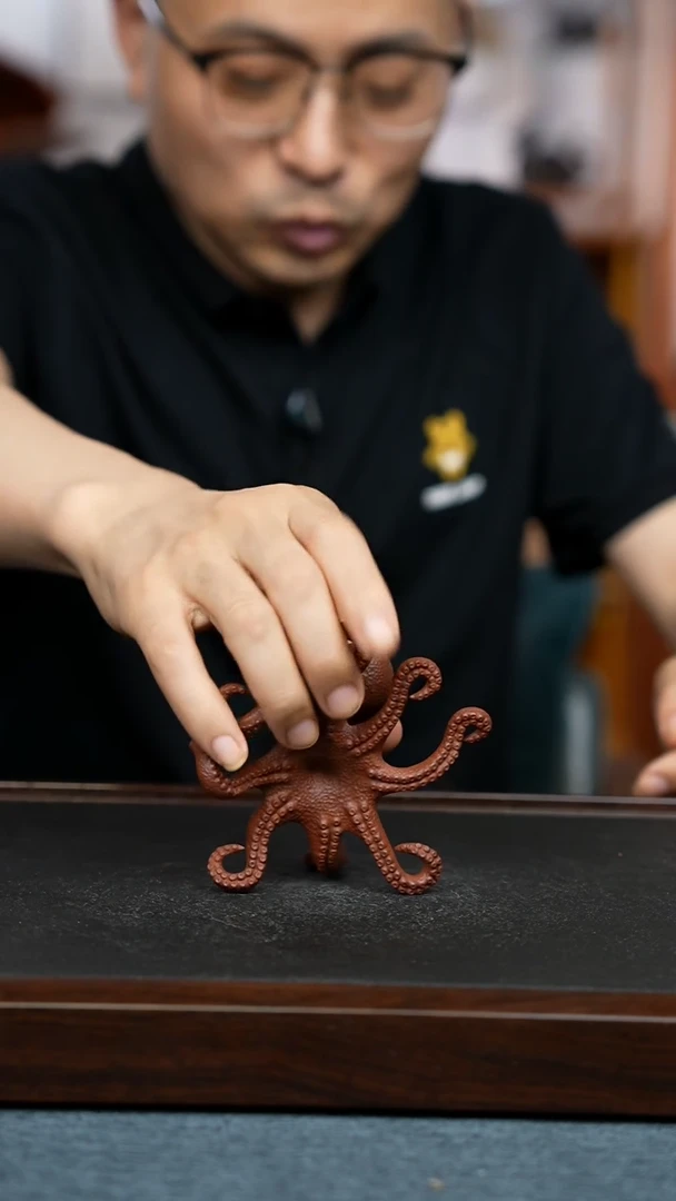 紫砂茶宠八方来财
