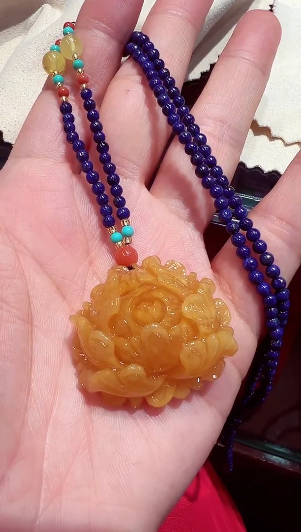 未镶嵌吊坠(赠链)蜜蜡?****✨蜜蜡吊坠