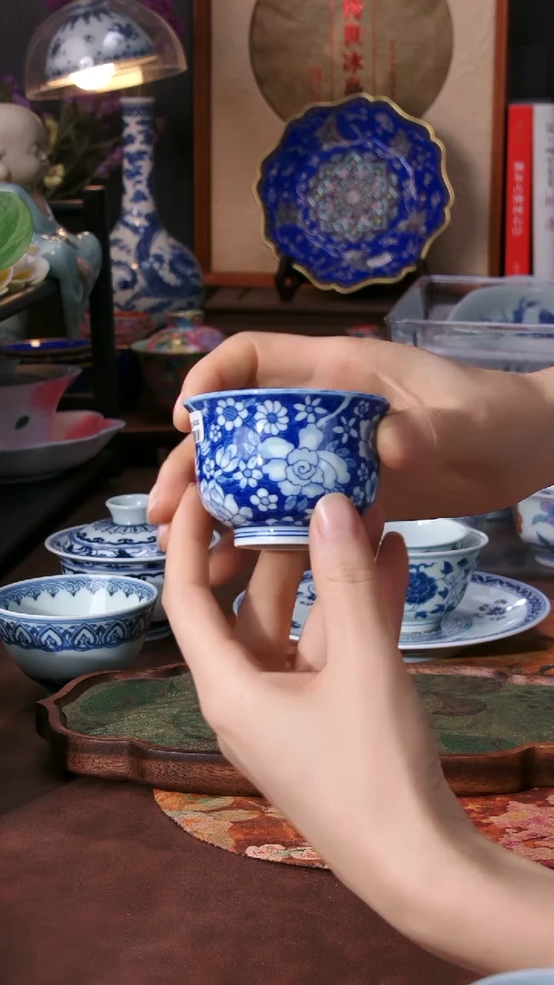 景德镇纯手手绘（有瑕无瑕默认有瑕）无礼盒