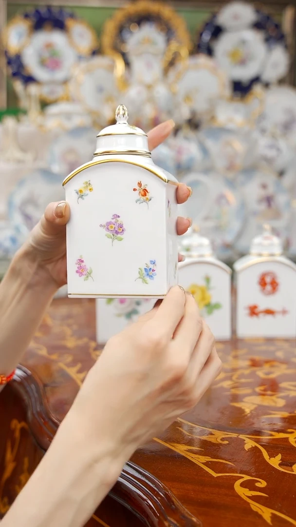 摆件米多家中古瓷器如图所示149