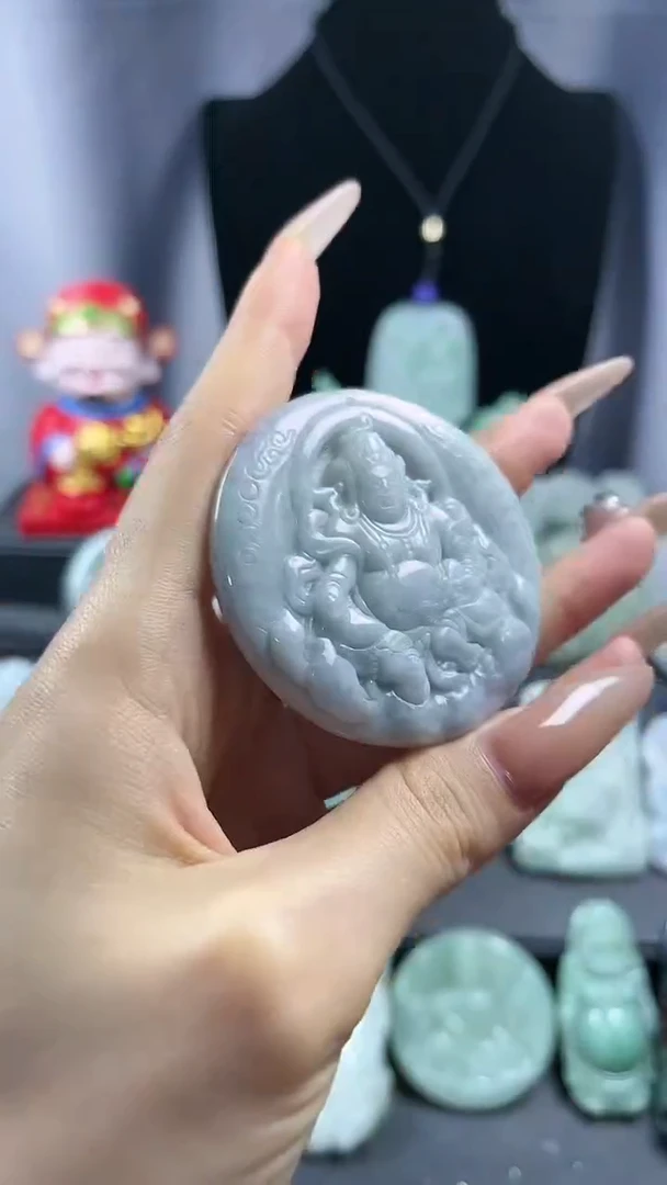 【闪购商品】翡翠颈饰未镶嵌黄财神