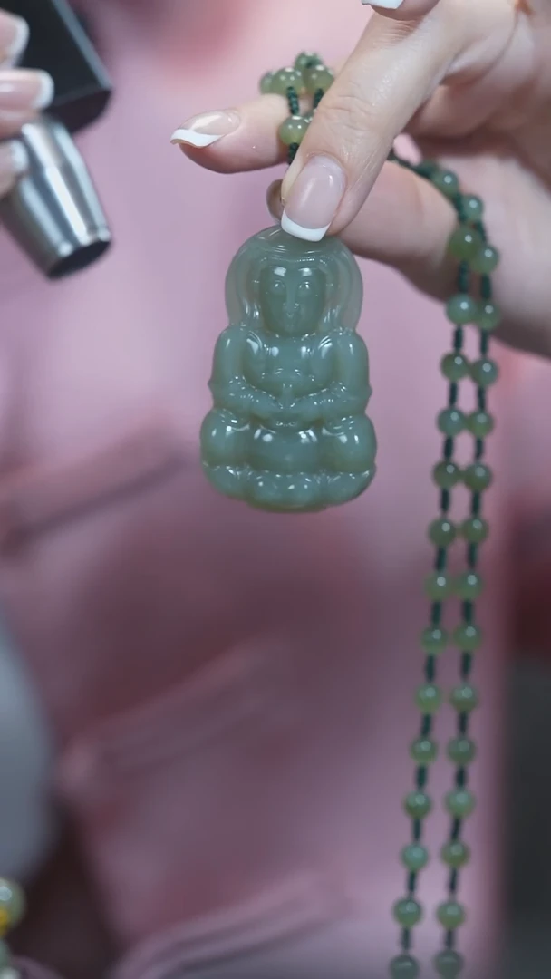 颈饰未镶嵌和田玉（碧玉）观音