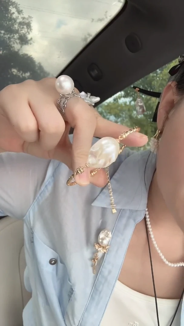 合金手绳淡水珍珠白色巴洛克手镯