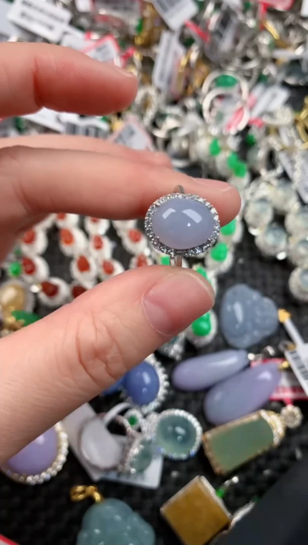 银S925镶嵌戒指翡翠333         8