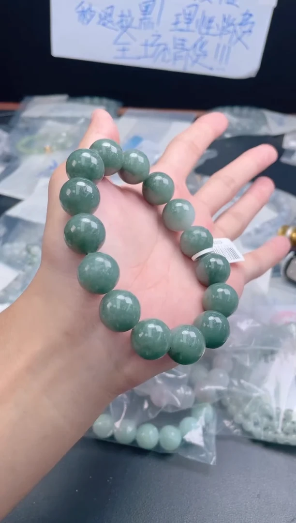 未镶嵌定制翡翠珠串