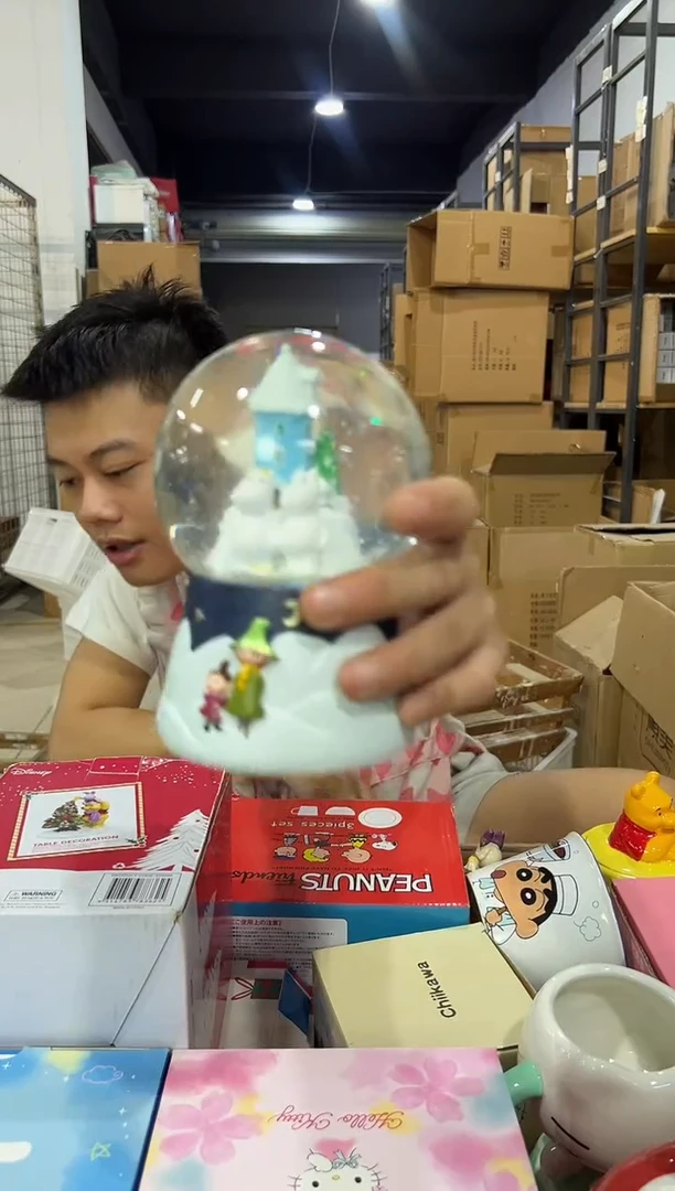 瓷片原盒姆明水晶球摆件