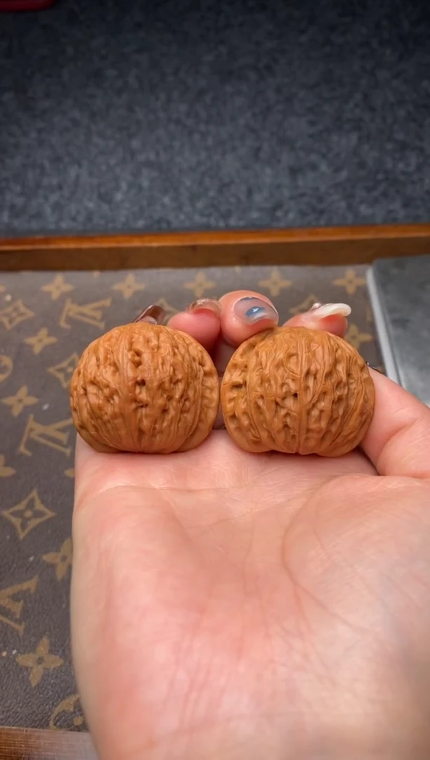 把件文玩核桃B113号39尺铁锤